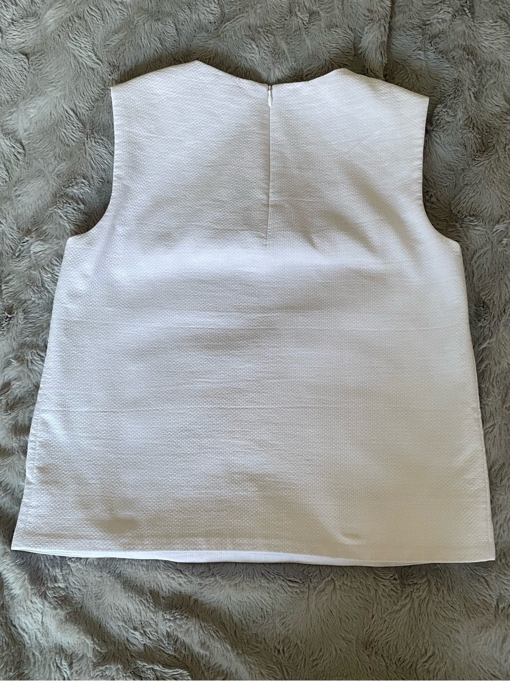 Textured Tank Top - Picture 3 of 4